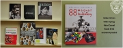 Iskolai könyvtárak 30 képben - Radnóti Miklós Könyvtár 8. kép (Híres diákjaink mindig itt vannak)